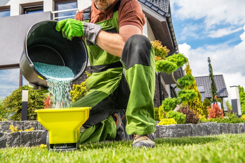 Fall Lawn Fertilizing in Honolulu, HI